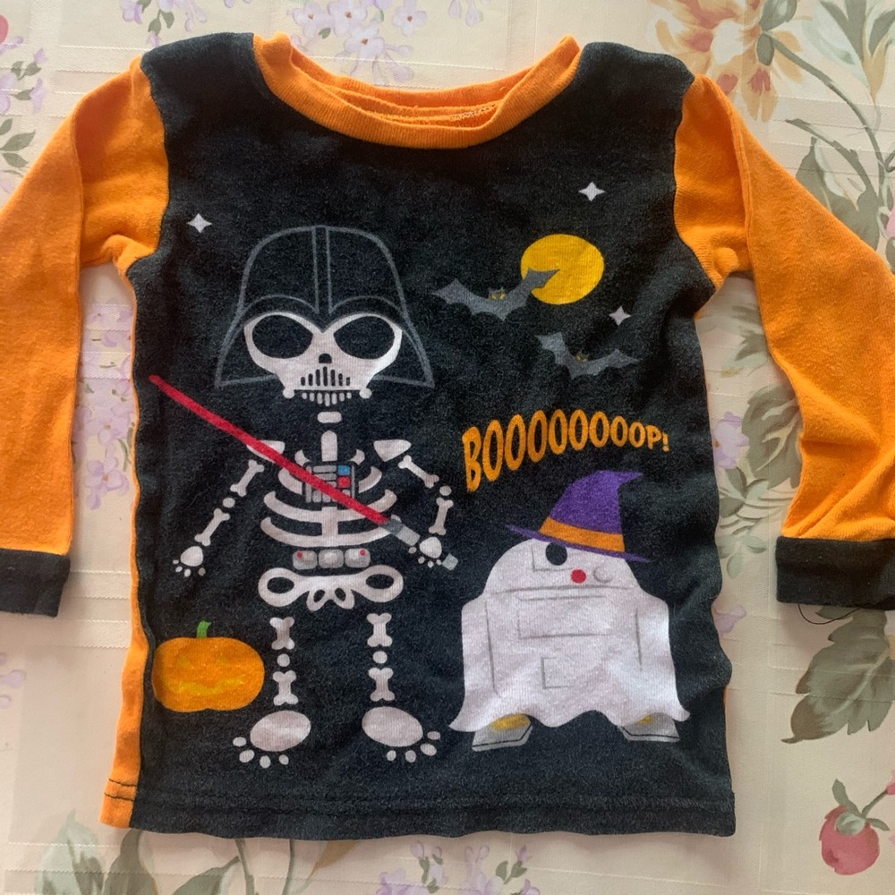 StarWars PJ’s - Picture 2 of 7